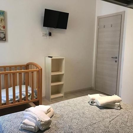 Appartamento In Zona Bocconi Milán Exteriér fotografie